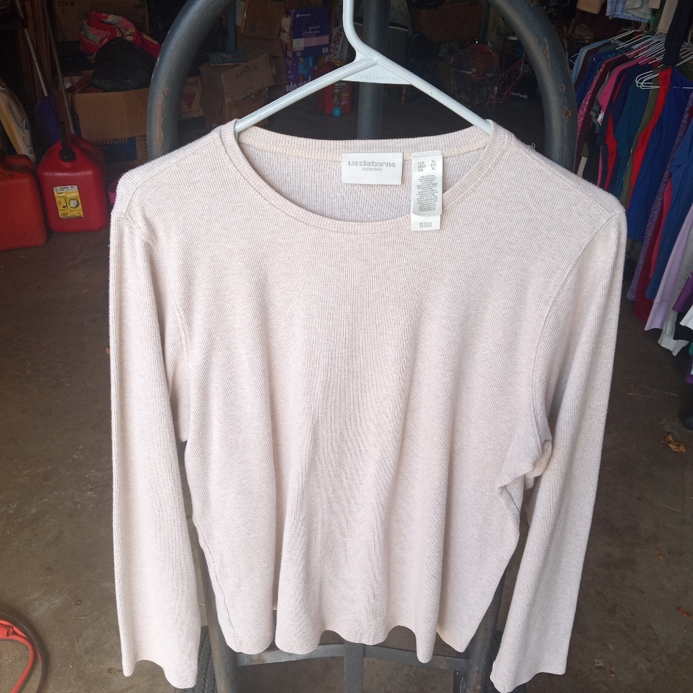 Woman tan XL top